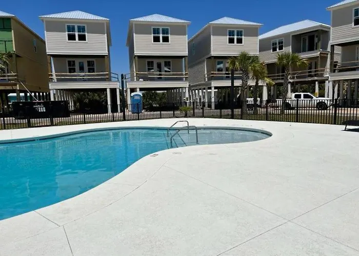 New Listing! Luxury Home, Sleeps 10 W/ Shared Pool *