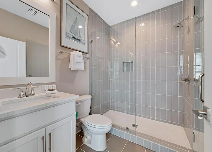 New Listing! Luxury Home, Sleeps 10 W/ Shared Pool *